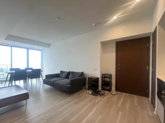 3 Bedroom Condo Toronto ON 103322516