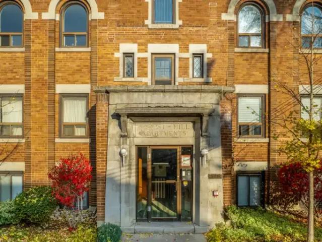 3 Bedroom Condo Toronto ON 103354987