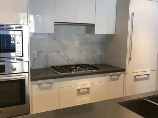 3 Bedroom Condo Vancouver BC 104142603