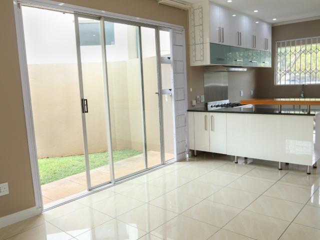 3 Bedroom Cluster To Let in Bryanston
