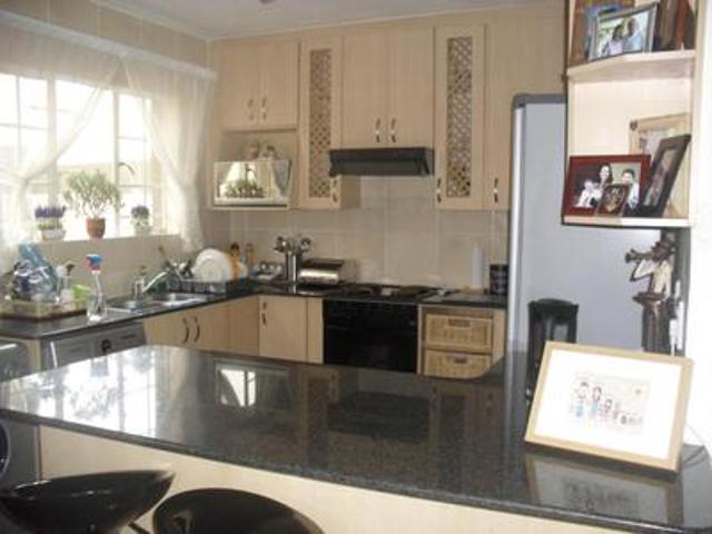 3 bedroom cluster with private garde.