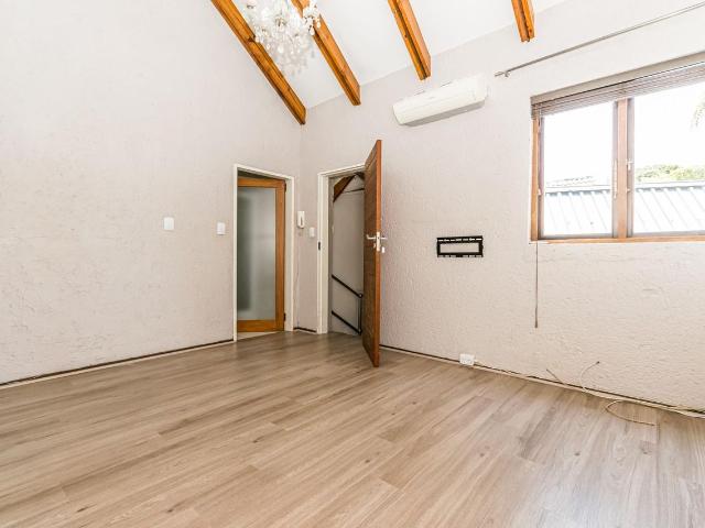 3 Bedroom Cluster For Sale in Weltevreden Park