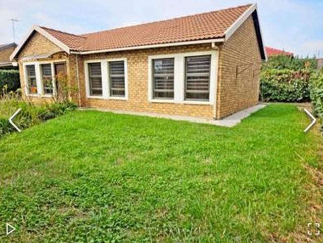 3 bedroom cluster house on the marke.
