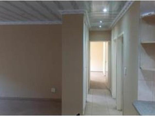 3 Bedroom Cluster in Wilgeheuwel