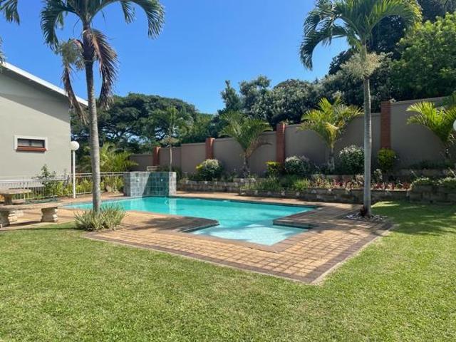 3 Bedroom Cluster in Zinkwazi Beach