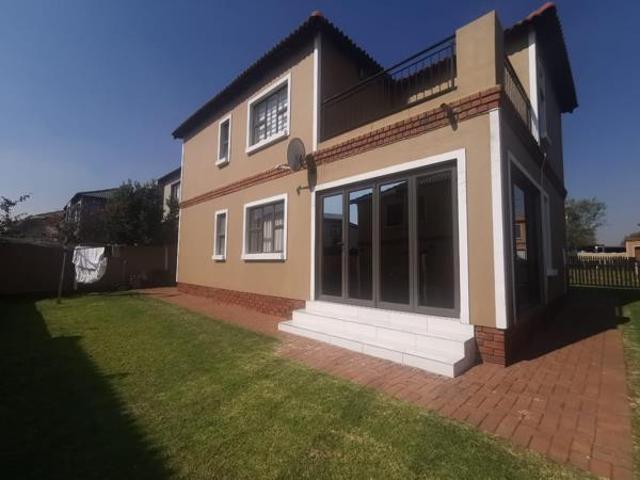 3 Bedroom Cluster in Albertsdal