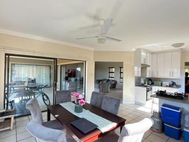 3 Bedroom Townhouse in Ballito Central