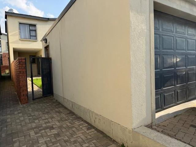 3 Bedroom Cluster in Ben Fleur