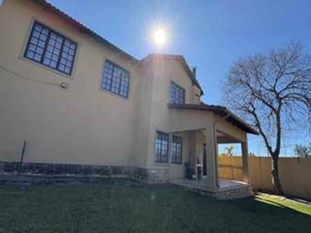 3 Bedroom Cluster in Broadacres