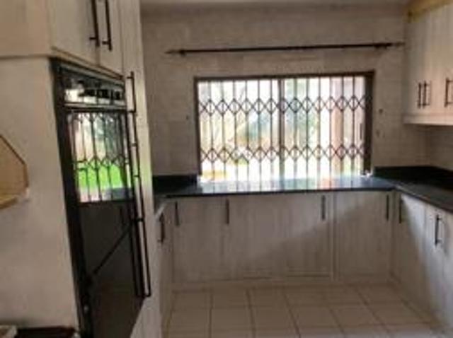 3 Bedroom Cluster in Bruma