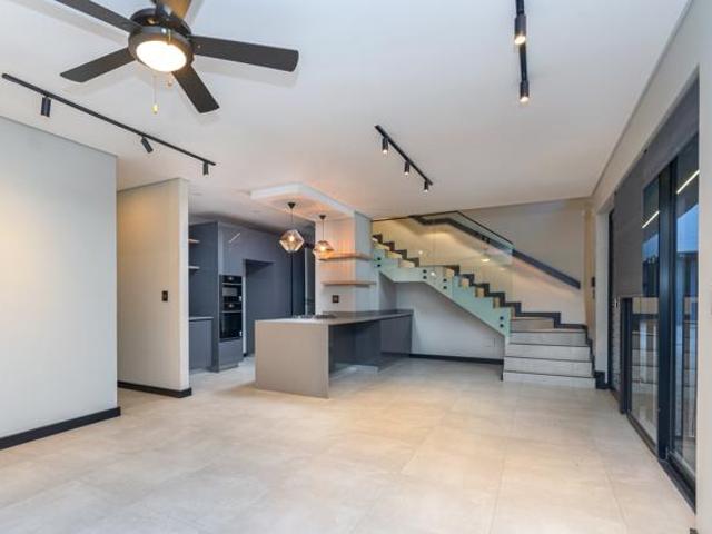 3 Bedroom Cluster in Bryanston