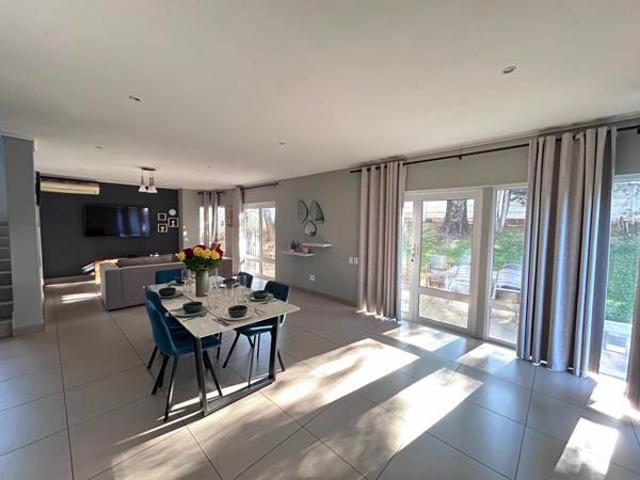 3 Bedroom Cluster in Bryanston