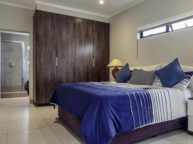 3 Bedroom Cluster in Bryanston