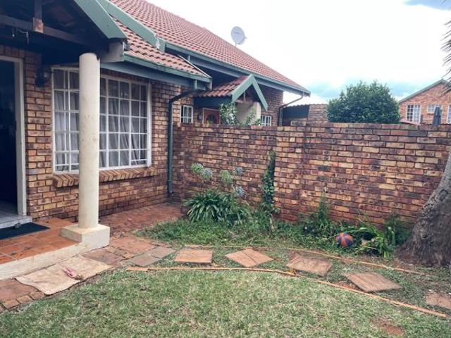 3 Bedroom Cluster in Clubview
