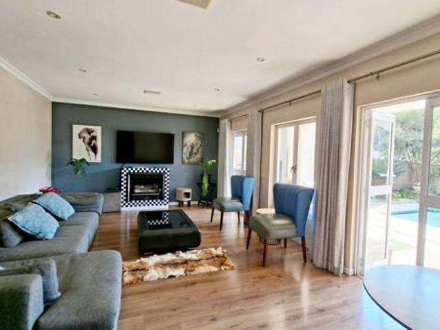 3 Bedroom Cluster in Edenburg