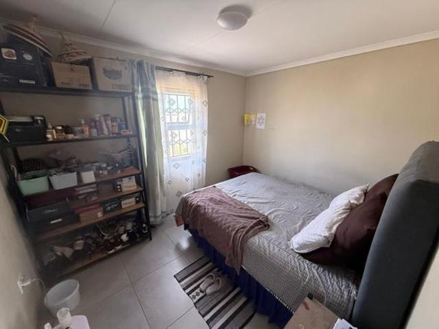 3 Bedroom Cluster in Farmall AH