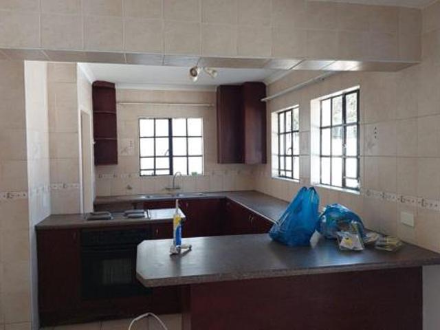 3 Bedroom Cluster in Halfway Gardens