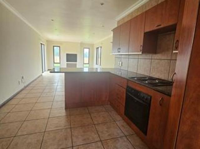3 Bedroom Cluster in Hughes