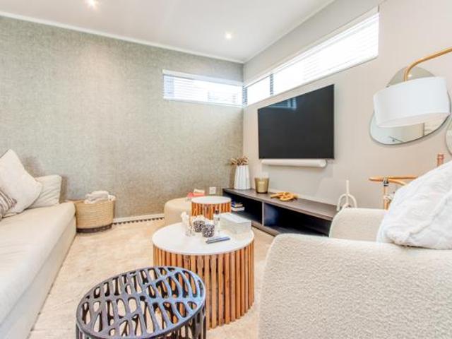 3 Bedroom Cluster in Hurlingham Gardens