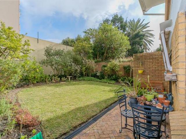 3 Bedroom Cluster in Kenilworth