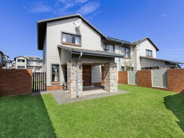 3 Bedroom Cluster in Kyalami