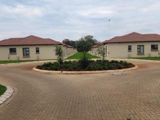 3 Bedroom Cluster in Meyerton Central