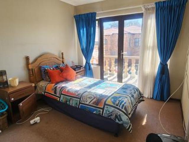 3 Bedroom Cluster in Noordheuwel