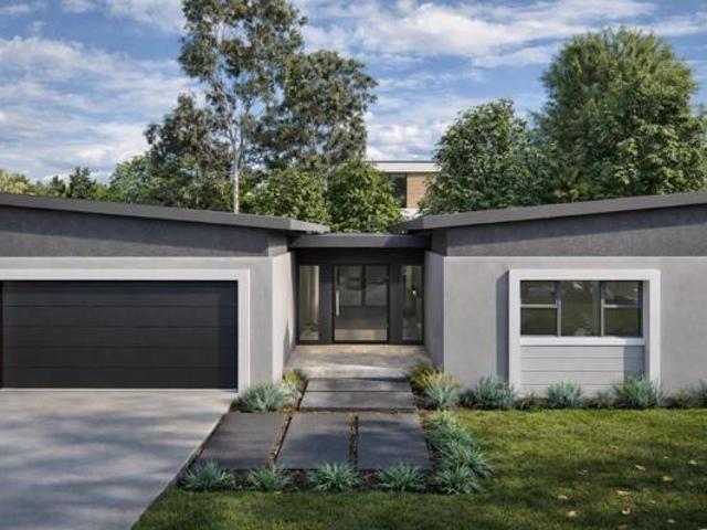 3 Bedroom Cluster in Palm Lakes Estate