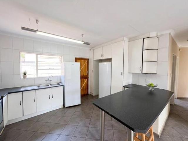 3 Bedroom Cluster in Pomona