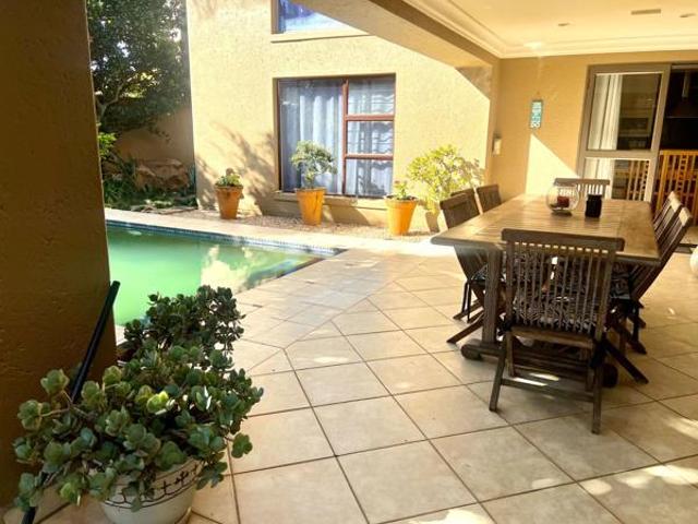 3 Bedroom Cluster in River Club