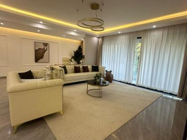 3 bedroom aparments for sale