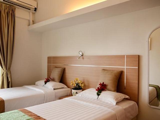 3 Bedroom Apartment near Chan Sow Lin LRTMRT