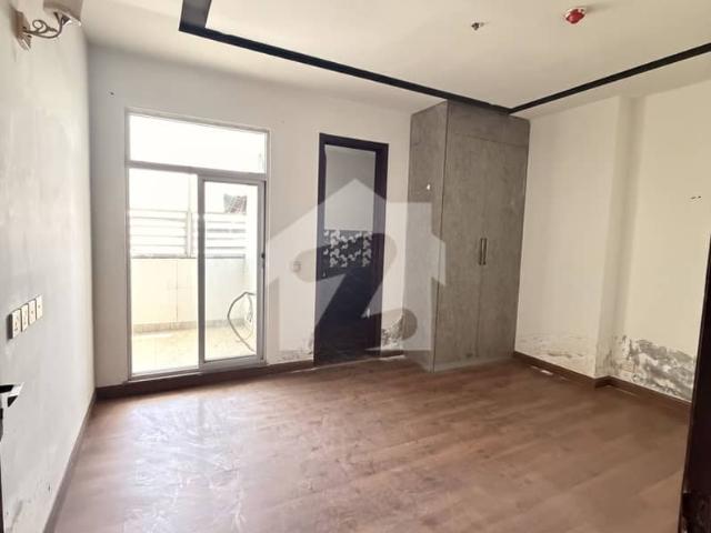 3 Bedroom Apartment Available For Rent In Gulberg Greens