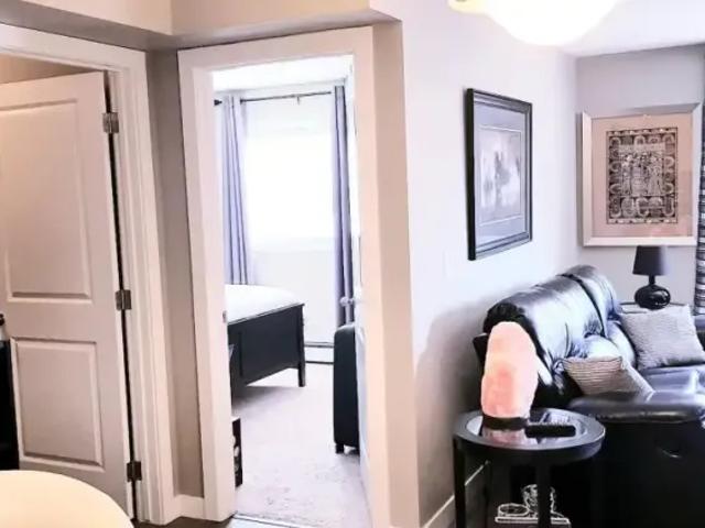 3 Bedroom Apartment Airdrie AB 104180191