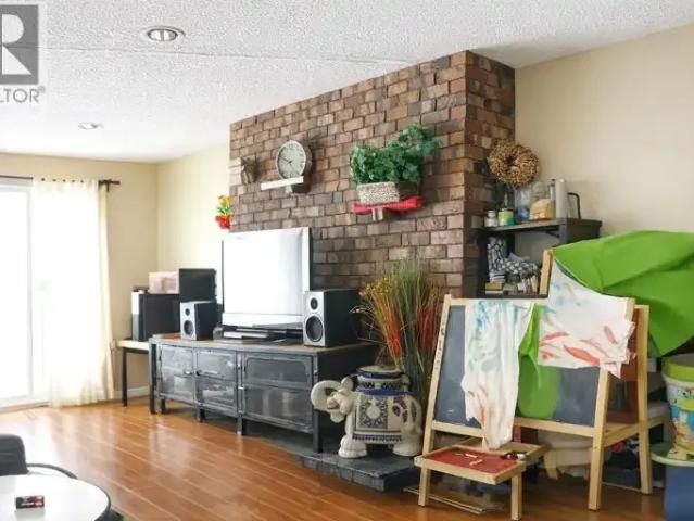 3 Bedroom Apartment Burnaby BC LS100669029