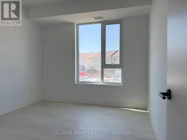 3 Bedroom Apartment Burlington ON 102339115