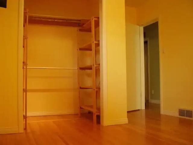 3 Bedroom Apartment Calgary AB 104178855