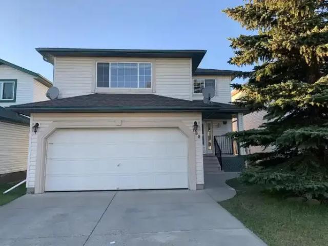 3 Bedroom Apartment Calgary AB 104179904