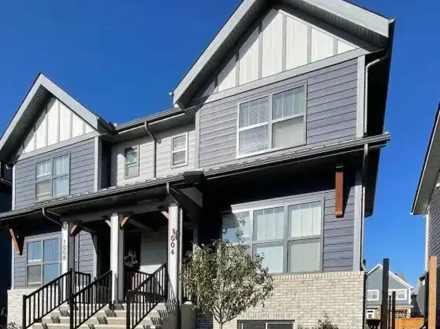 3 Bedroom Apartment Calgary AB 104180597