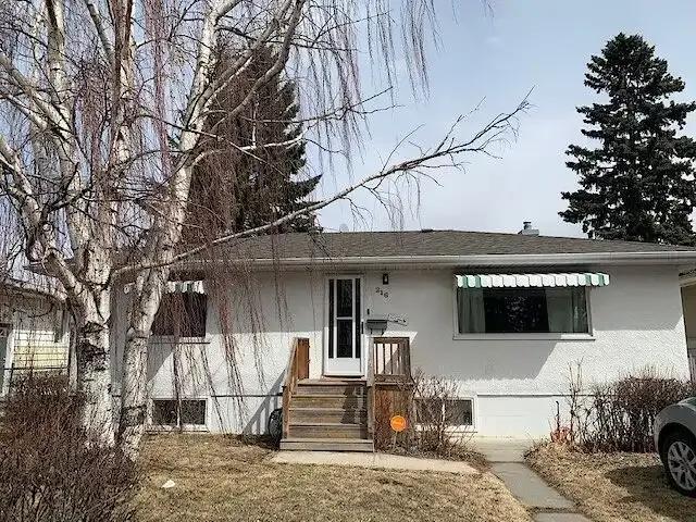 3 Bedroom Apartment Calgary AB 104180721