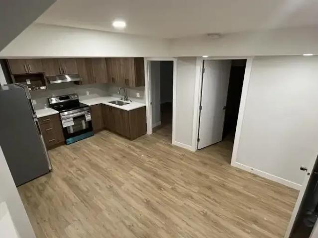 3 Bedroom Apartment Calgary AB 104181180