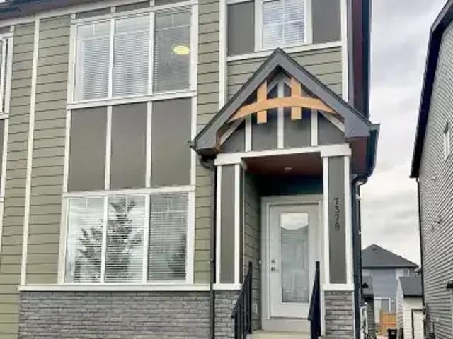 3 Bedroom Apartment Calgary AB 104181416