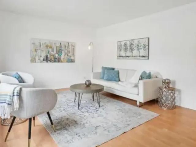 3 Bedroom Apartment Calgary AB 104181718