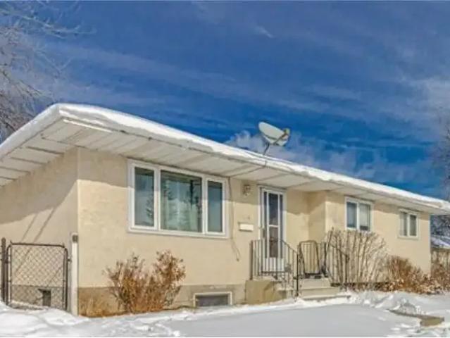 3 Bedroom Apartment Calgary AB 104182509