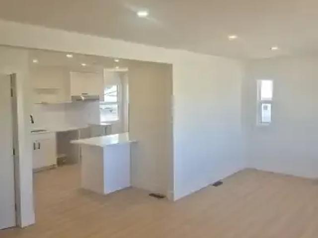 3 Bedroom Apartment Calgary AB 104182619