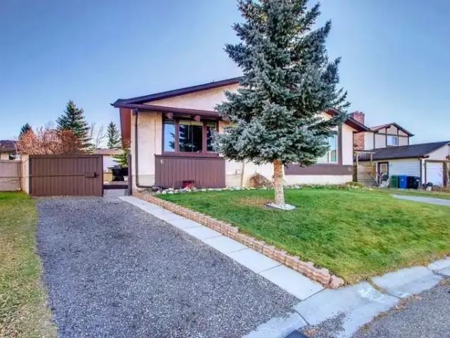 3 Bedroom Apartment Calgary AB 104182737