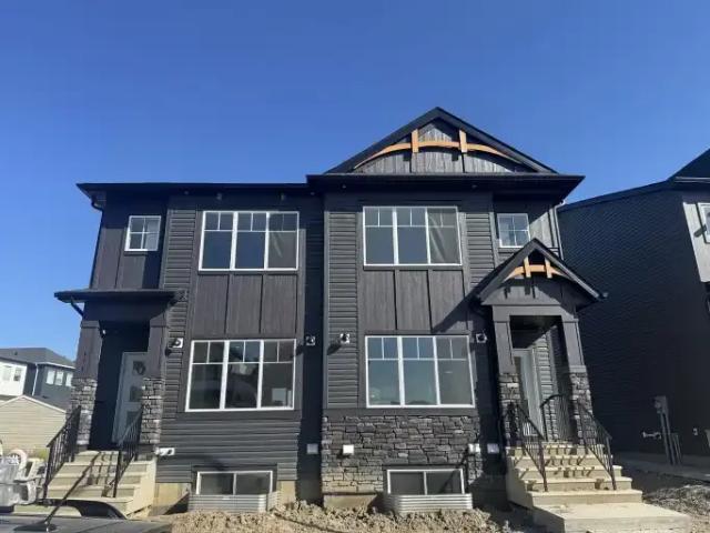 3 Bedroom Apartment Calgary AB 104401244