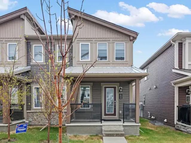 3 Bedroom Apartment Calgary AB 104470654