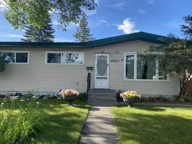 3 Bedroom Apartment Calgary AB 104470688