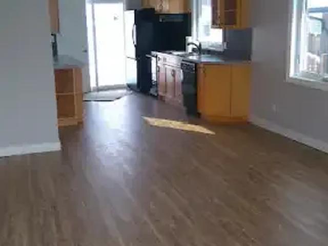 3 Bedroom Apartment Calgary AB 103338328